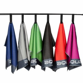 Big Max Aqua Trifold Towel, fuchsia/charcoal