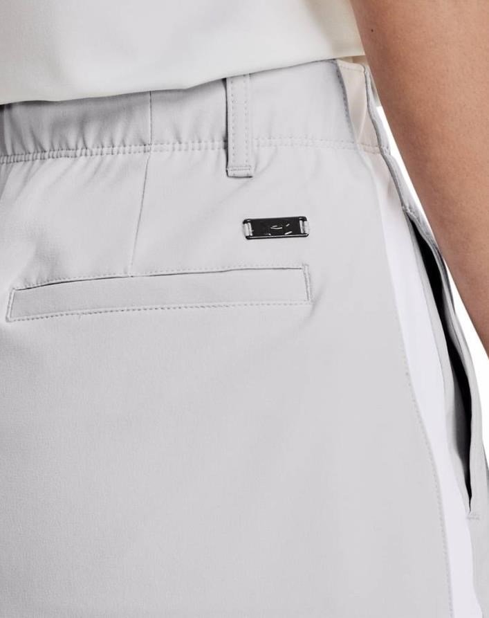 Under Armour Links Woven women's skort, grey