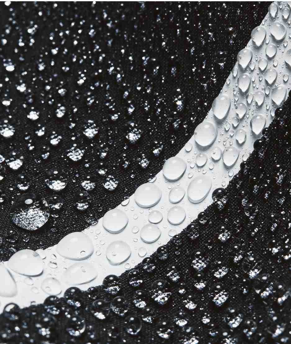 Under Armour Stormproof Cloudstrike men's jacket, black/white