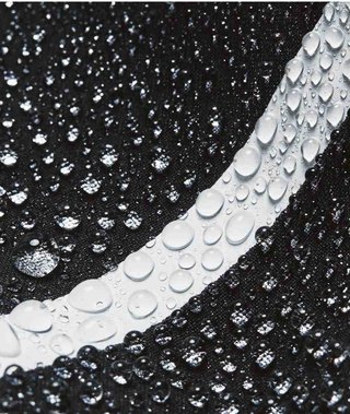 Under Armour Stormproof Cloudstrike men's jacket, black/white