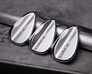 Cobra SNAKEBITE Silver Versatile men's wedge, steel