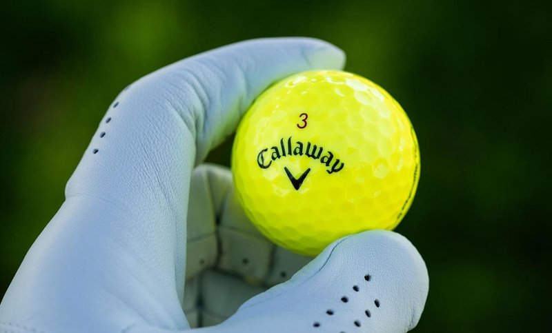 Callaway Chrome Tour 24 golf balls, yellow