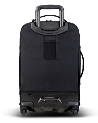 Ogio Renegade 22" 4-Wheel Travel Bag 33L bag, black