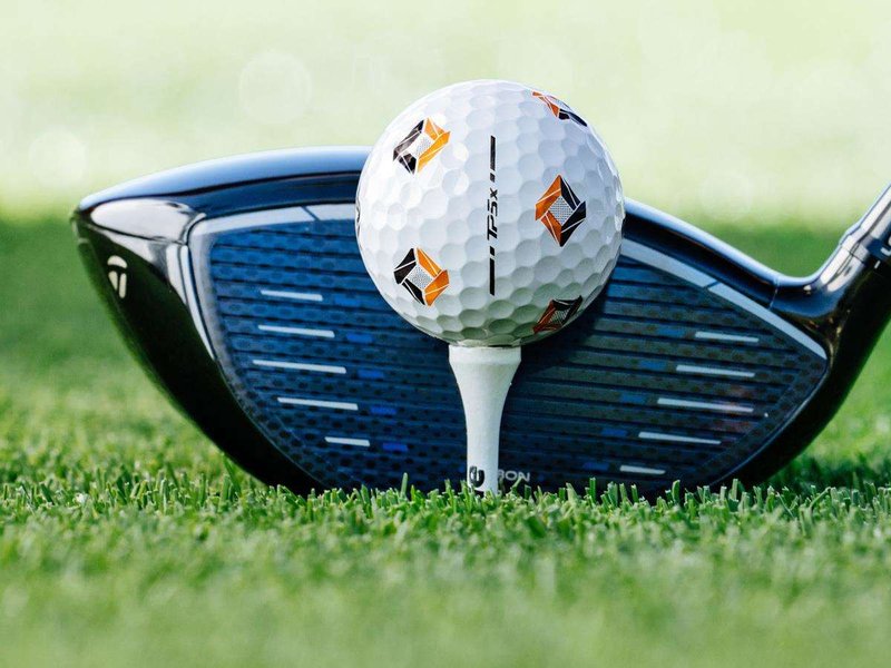 TaylorMade TP5x 24 pix 3.0 golf balls