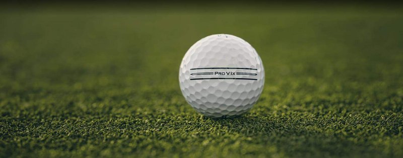 Titleist Pro V1x Enhanced Alignment golf balls 2024 (12 balls)