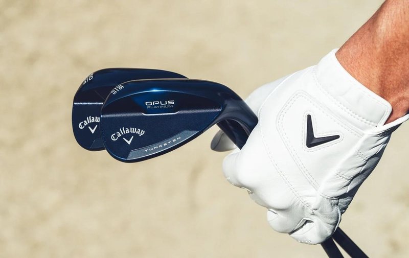 Callaway Opus Platinum Blue men's wedge, graphite