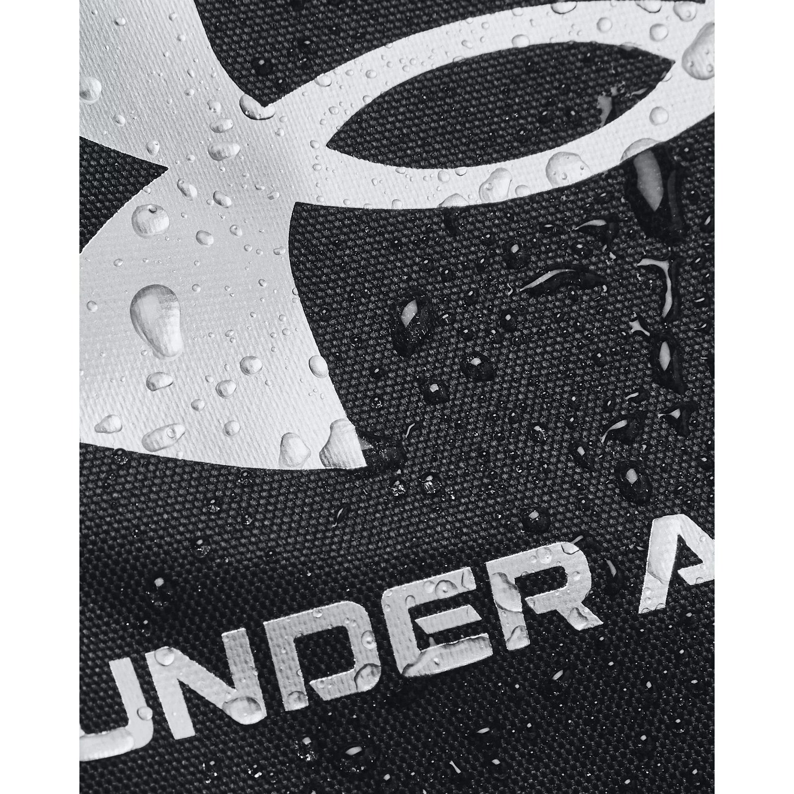 Under Armour Undeniable 5.0 Small Duffle Bag, black