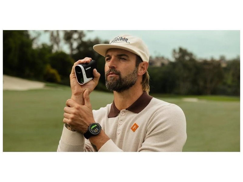 Garmin Approach Z30 GPS rangefinder