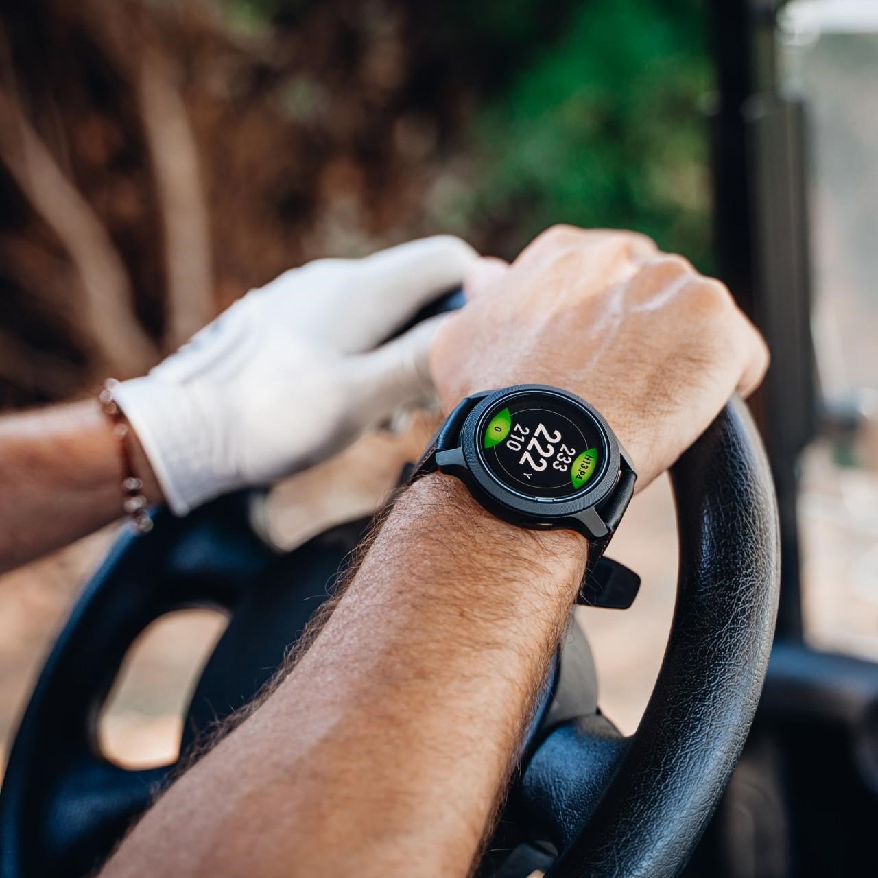 Golf Buddy aim W12 GPS Golf Watch