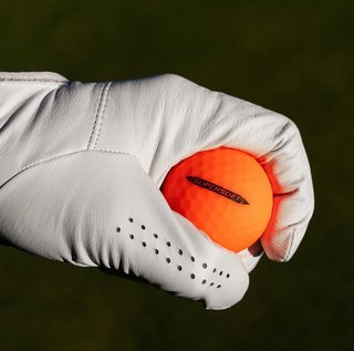 Callaway Supersoft Matte golf balls, orange