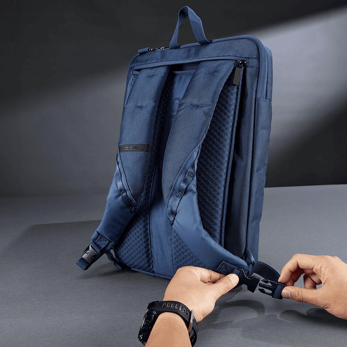 Ogio Ogio Pace Pro Brief 10L Pack bag, moonlit ocean