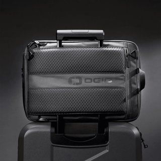Ogio Ogio Pace Pro Brief 10L Pack bag, grey pinstripe