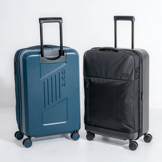 Ogio Pace Pro Hybrid Carry-on 34-36L bag, grey pinstripe