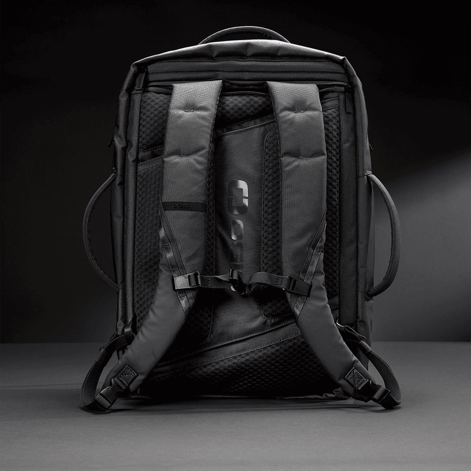 Ogio Ogio Pace Pro Max 45L Travel Pack bag, moonlit ocean