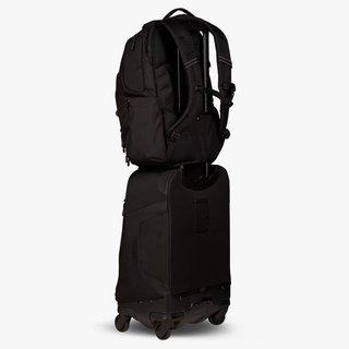 Ogio Renegade 22" 4-Wheel Travel Bag 33L titanium travel bag