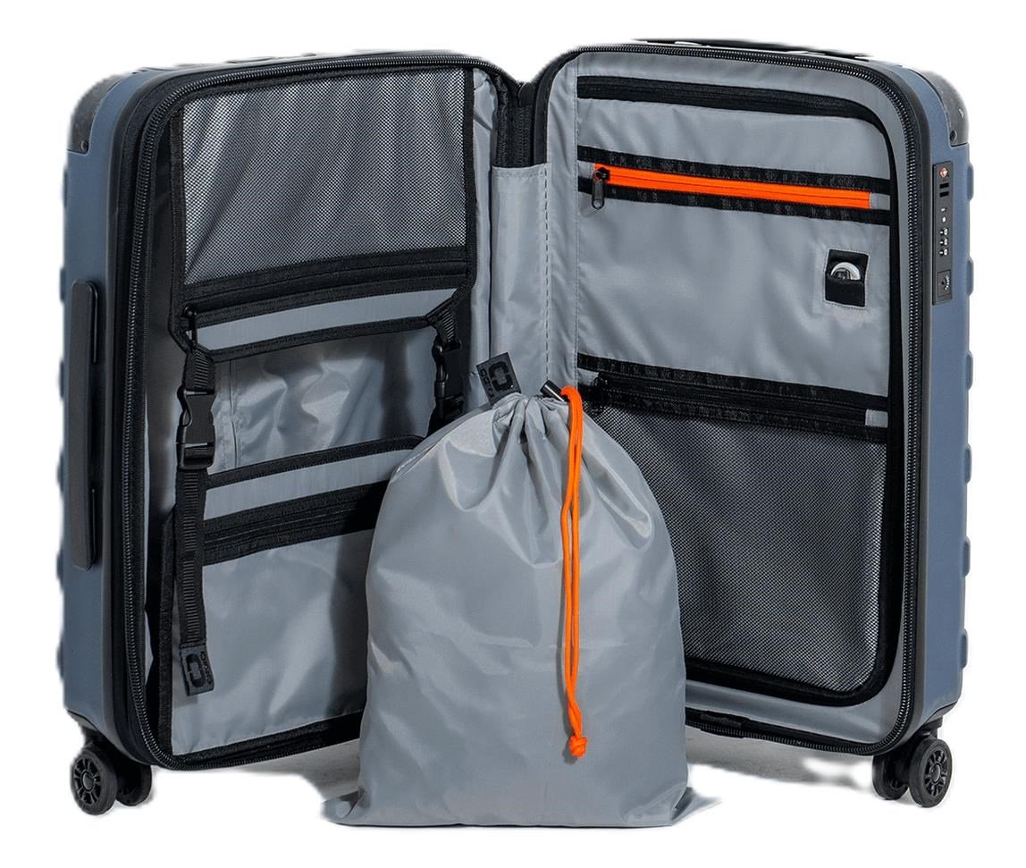 Ogio Renegade Vault Carry-On 35-40L bag, dress blue