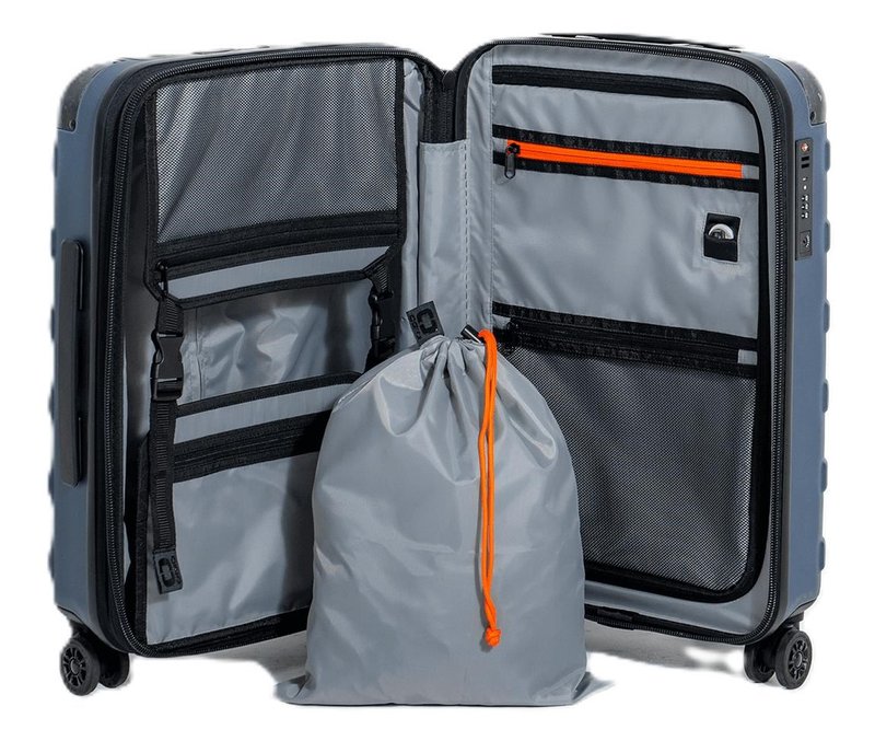 Ogio Renegade Vault Carry-On 35-40L bag, dress blue
