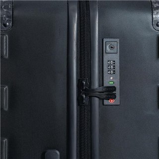 Ogio Renegade Vault Checked Luggage 95L bag, black