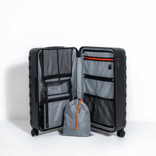 Ogio Renegade Vault Checked Luggage 95L bag, black
