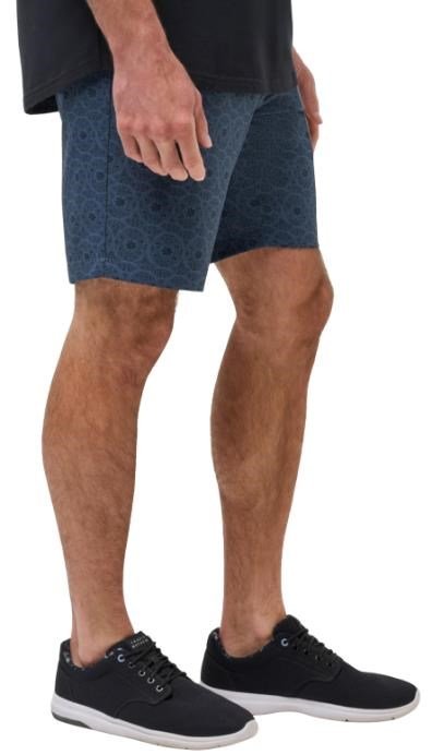 Travis Mathew Beyond the limits men's shorts, mood indigo/vintage indigo