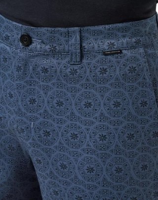 Travis Mathew Beyond the limits men's shorts, mood indigo/vintage indigo