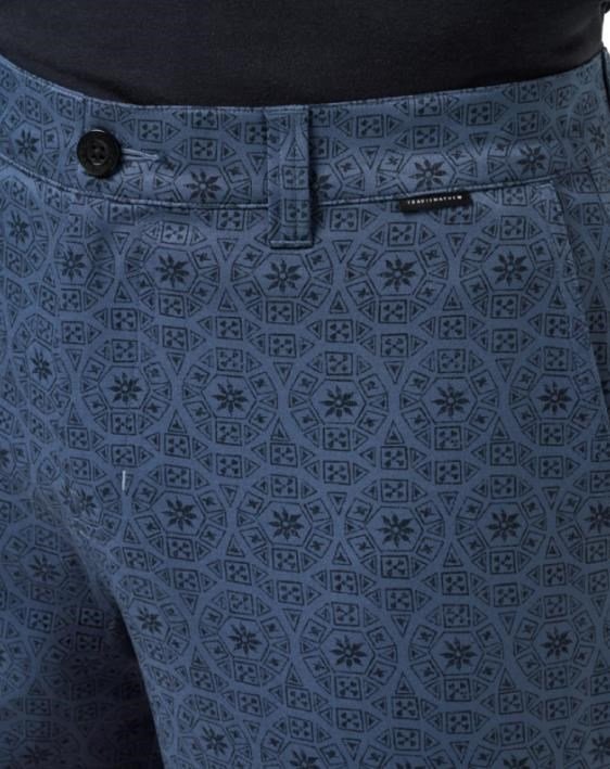 Travis Mathew Beyond the limits men's shorts, mood indigo/vintage indigo
