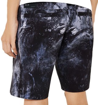 Oakley Skull Bold Omble men's shorts, black print
