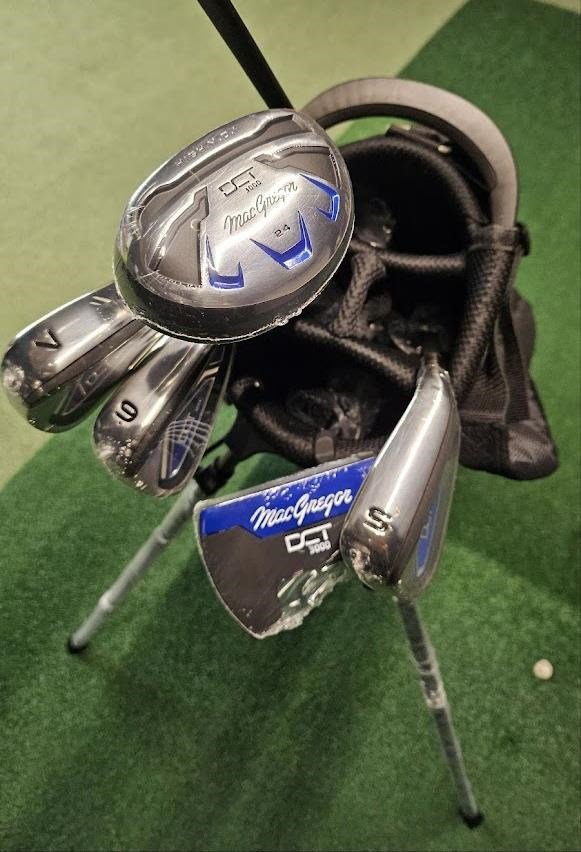 MacGregor DCT3000 men's golf half set, graphite, +1"