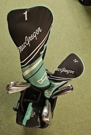 MacGregor DCT3000 ladies golf set, graphite, cart bag