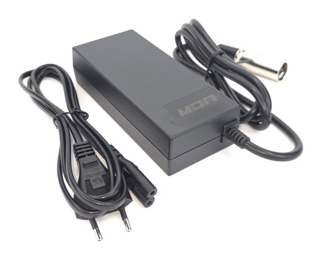 Davies Caddy Lithium Charger, black