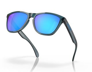Oakley Frogskins sunglasses, Prizm Sapphire Polarized Lenses/Crystal Black frame