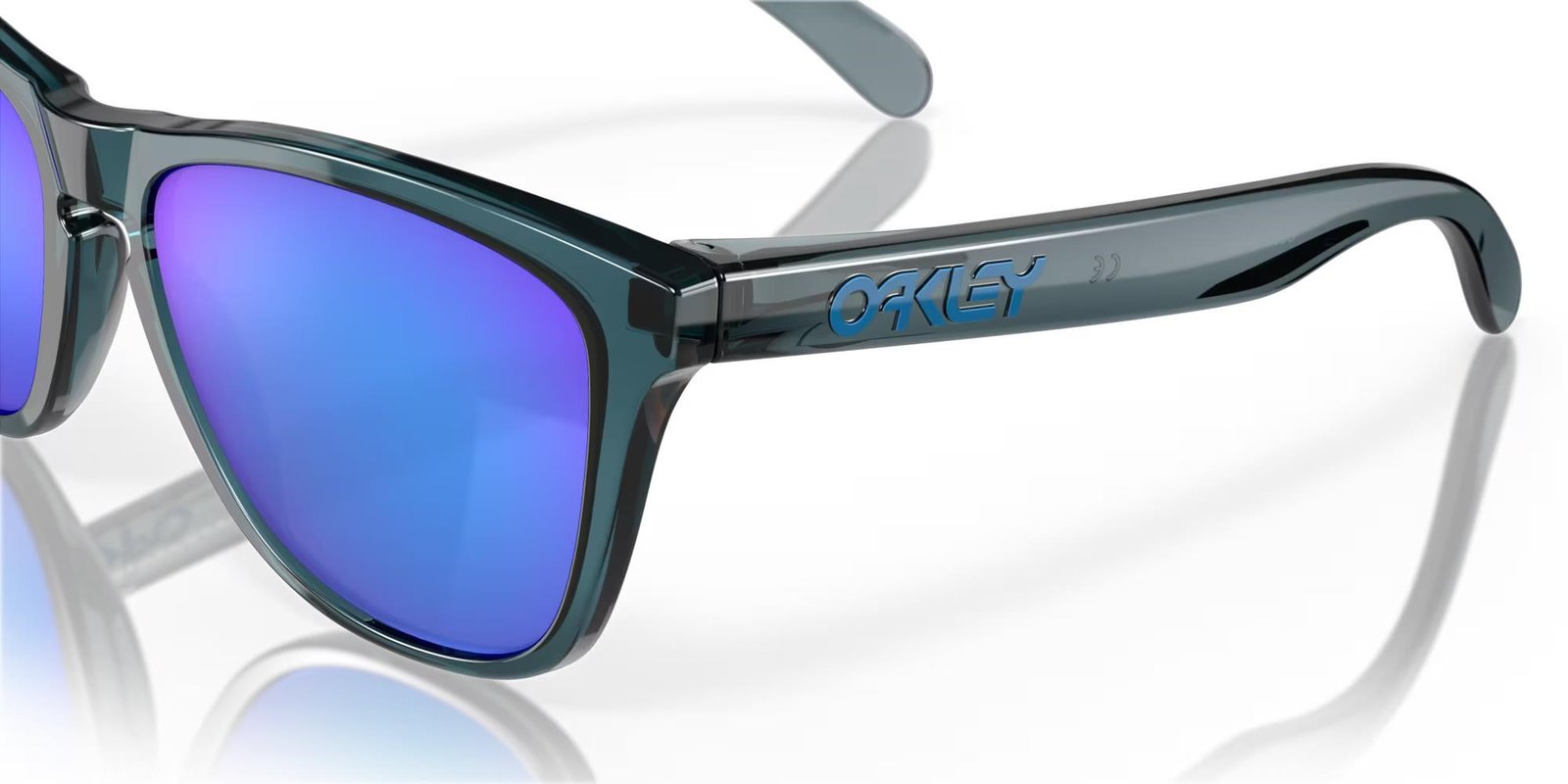 Oakley Frogskins sunglasses, Prizm Sapphire Polarized Lenses/Crystal Black frame