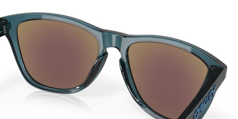 Oakley Frogskins sunglasses, Prizm Sapphire Polarized Lenses/Crystal Black frame