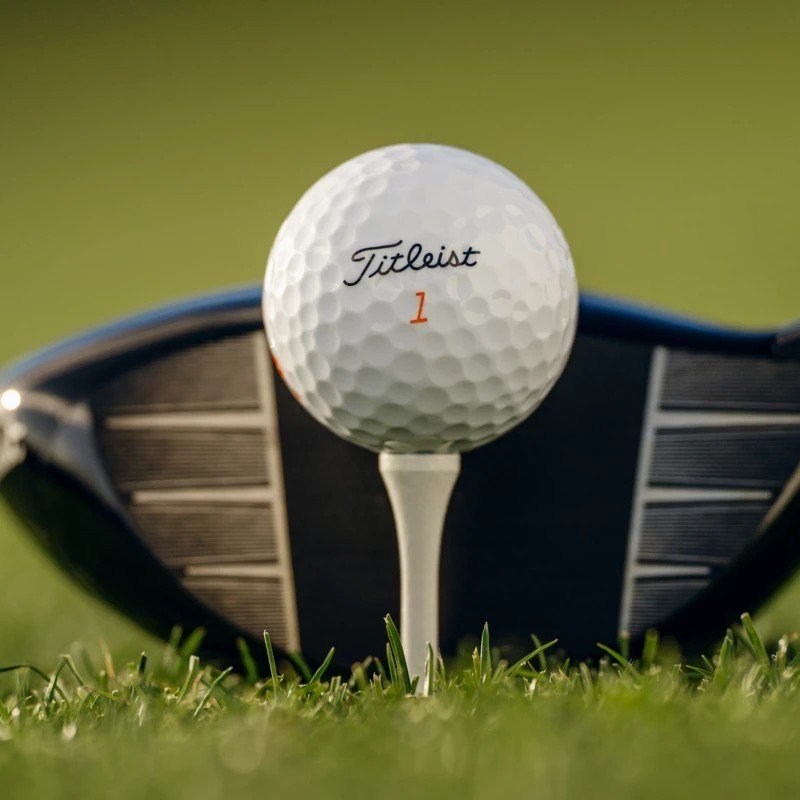Titleist Velocity golf balls 2026 (12 balls)