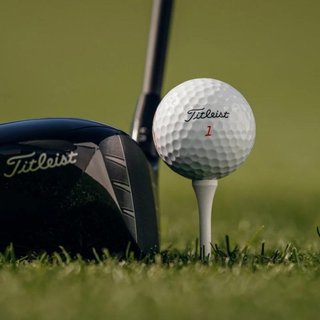 Titleist TruFeel golf balls 2026 (12 balls)