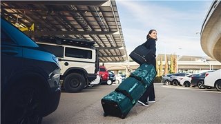 Ogio Alpha Slim travel bag, black