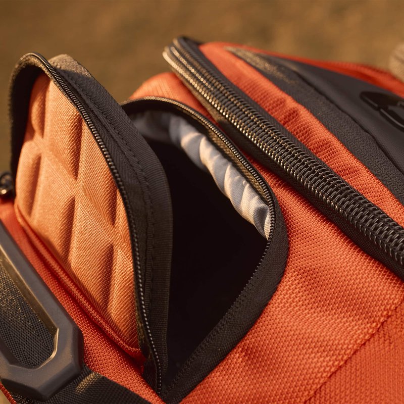 Ogio Renegade DNA 27L backpack, Dune