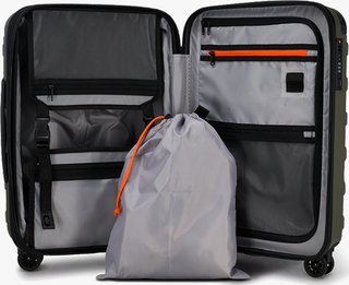 Ogio Renegade Vault Carry-On 35-40L travel bag, greenwood