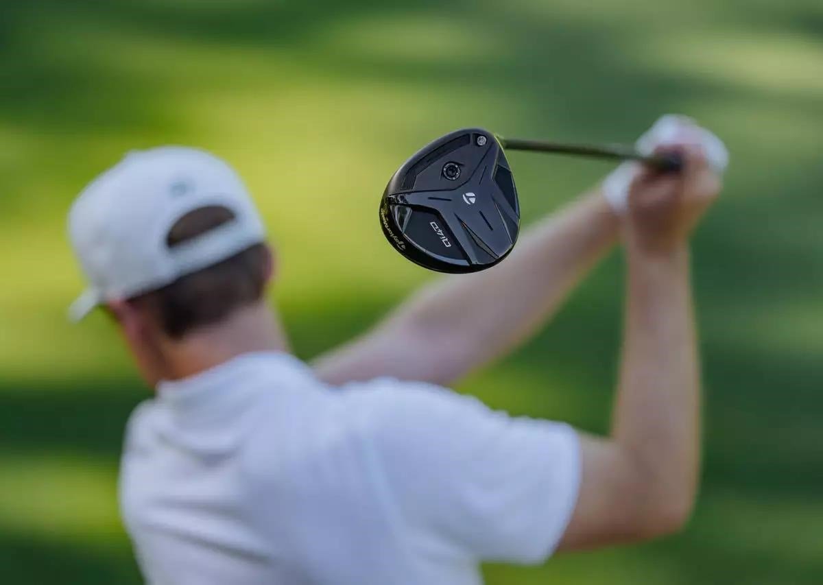 TaylorMade Qi4D men's fairway wood