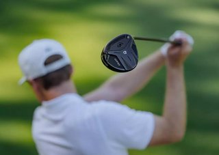 TaylorMade Qi4D men's fairway wood