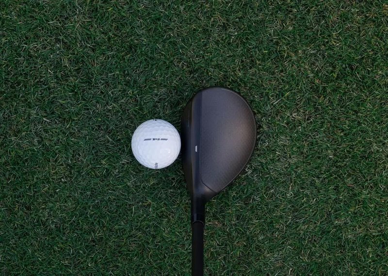 TaylorMade Qi4D Max men's hybrid