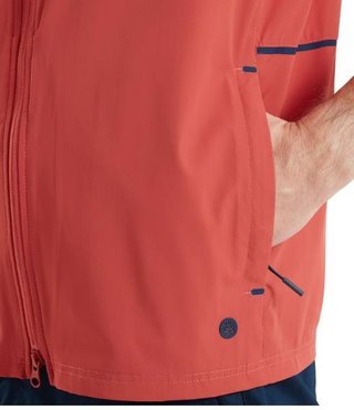 FootJoy Tempo men's vest, nantucket red