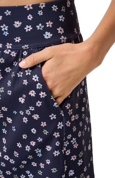 Travis Mathew Moveknit Game Set Match women's skort, navy blazer multi