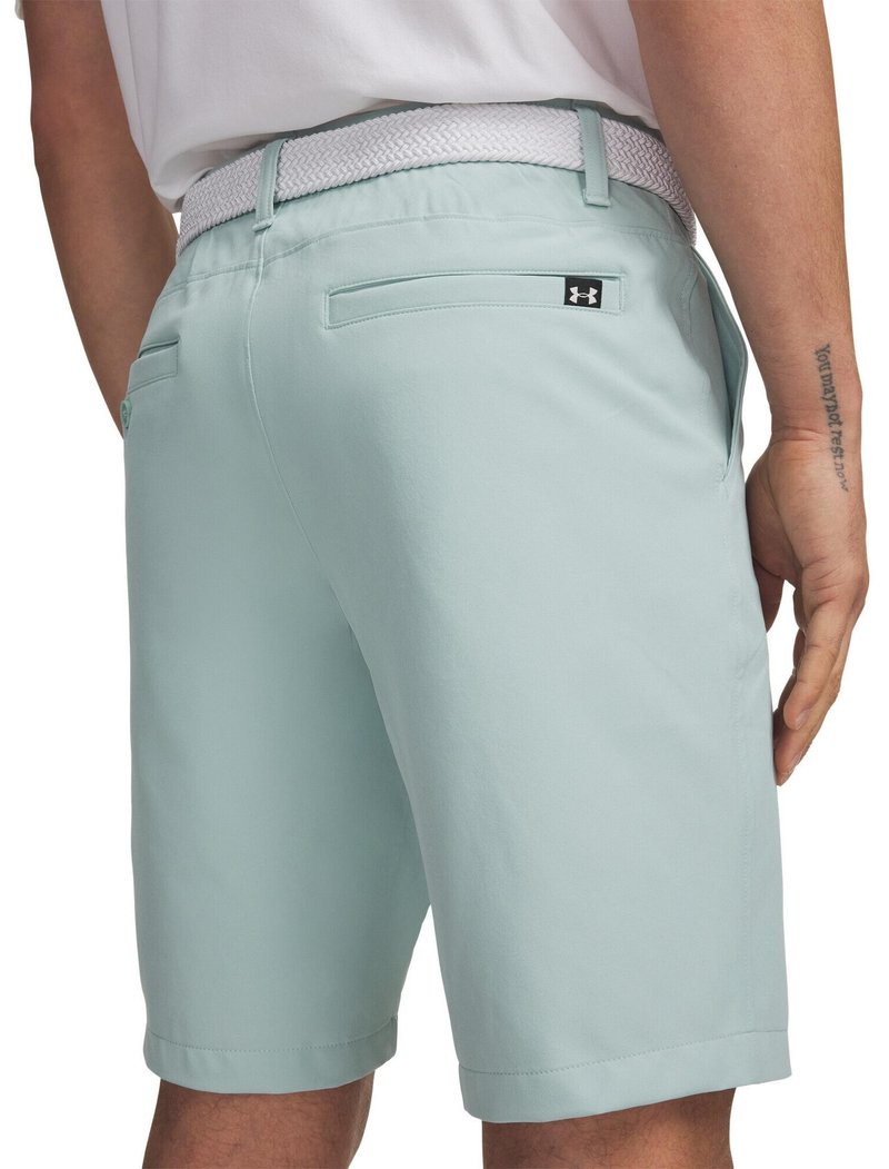 Under Armour Drive Tapered men's shorts, enamel blue/halo gray