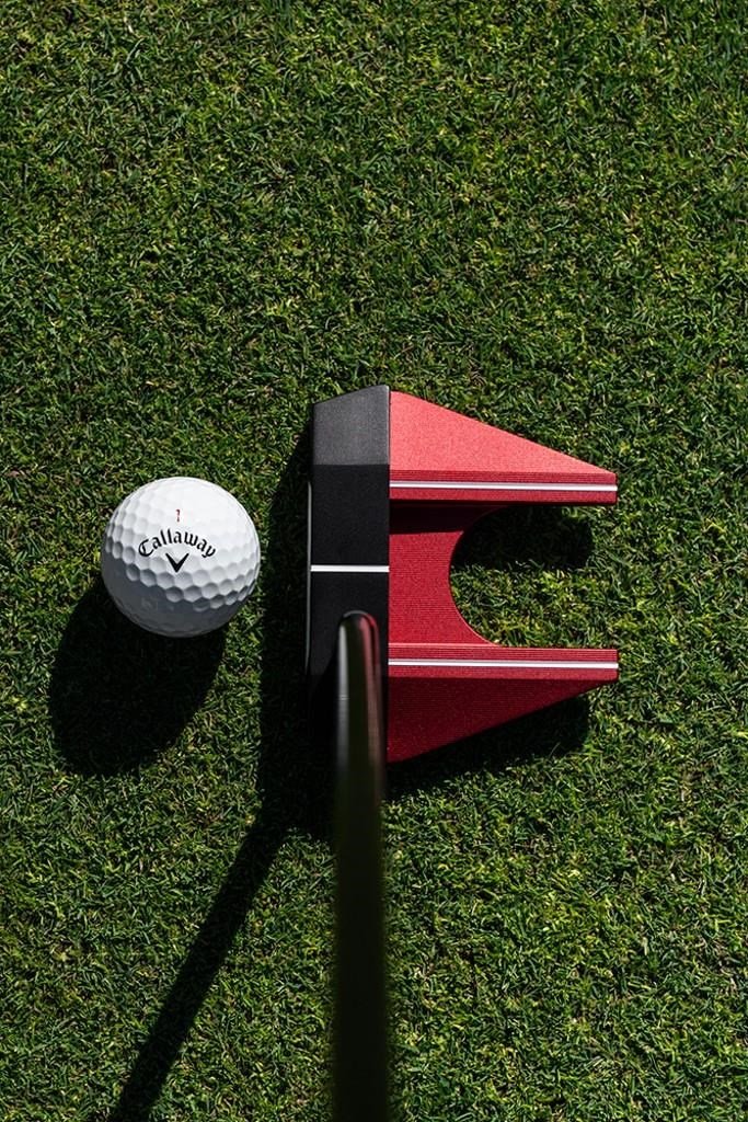 Odyssey Tri-Hot 5K Double Wide putter
Wait, let me re-read the product details.
Odyssey Tri-Hot Square 2 Square Seven SB putter