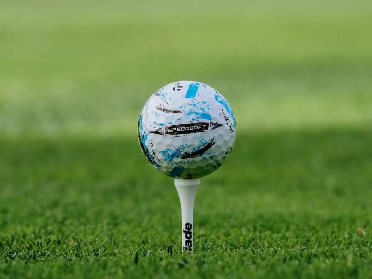TaylorMade SpeedSoft Ink golf balls, mix colors (blue, green, orange, pink)