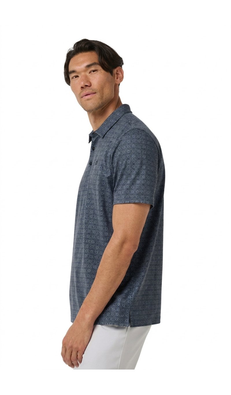 Travis Mathew Featherweight Trophy Ready men's polo, total eclipse