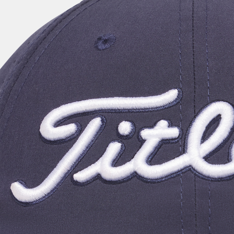Unstructured Front Panels on Titleist Tour Breezer