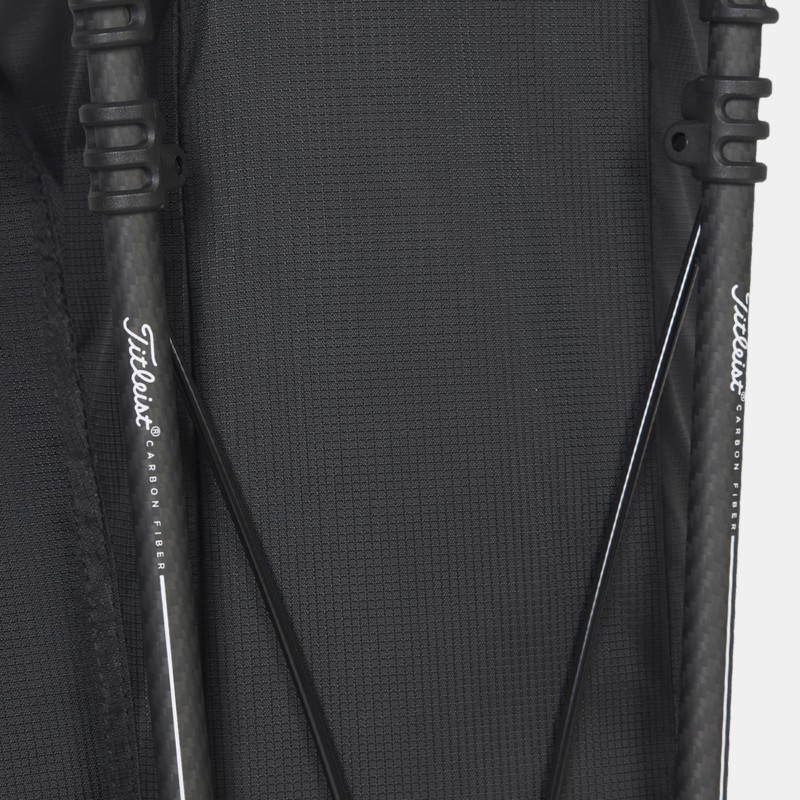 Durable carbon fiber legs on the Titleist Players 4 Carbon stand bag