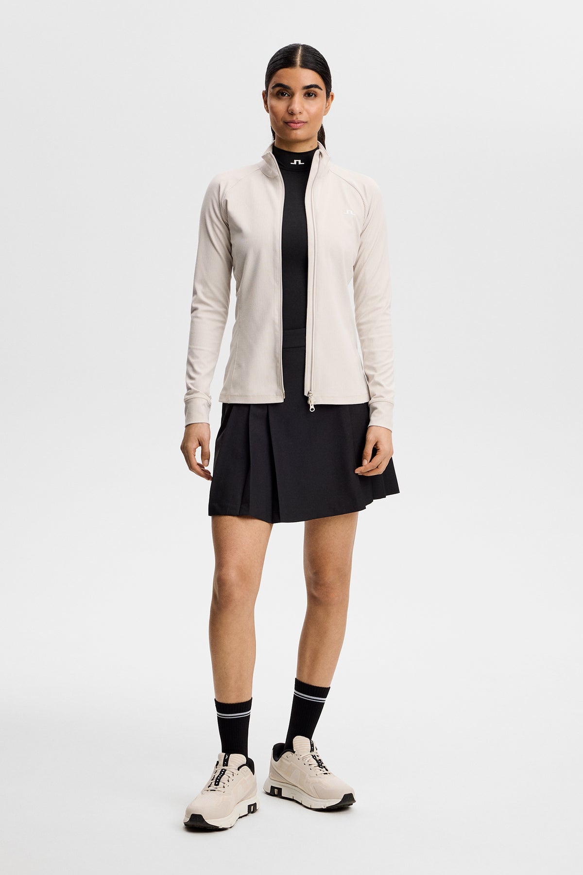 J.Lindeberg Mel Rib Mid Layer Moonbeam – fabric detail on course